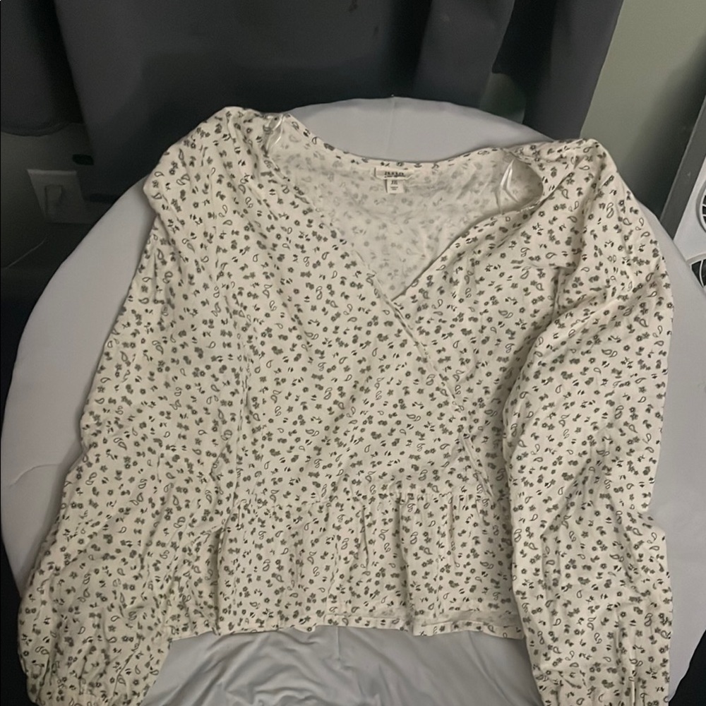 120- Floral Print Women's Top - White